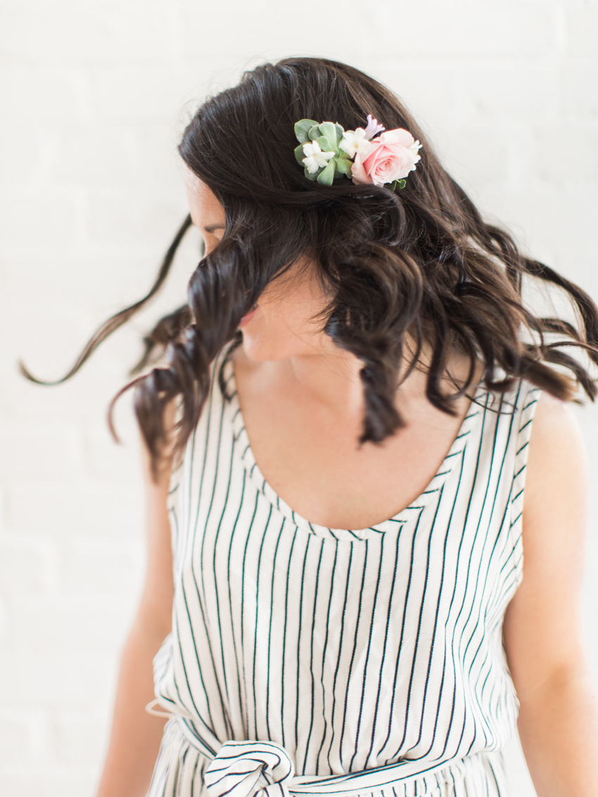 How To Make Fresh Flower Hair Combs Rhiannon Bosse Michigan